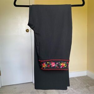 Vertigo París black pants with embroidered waistband